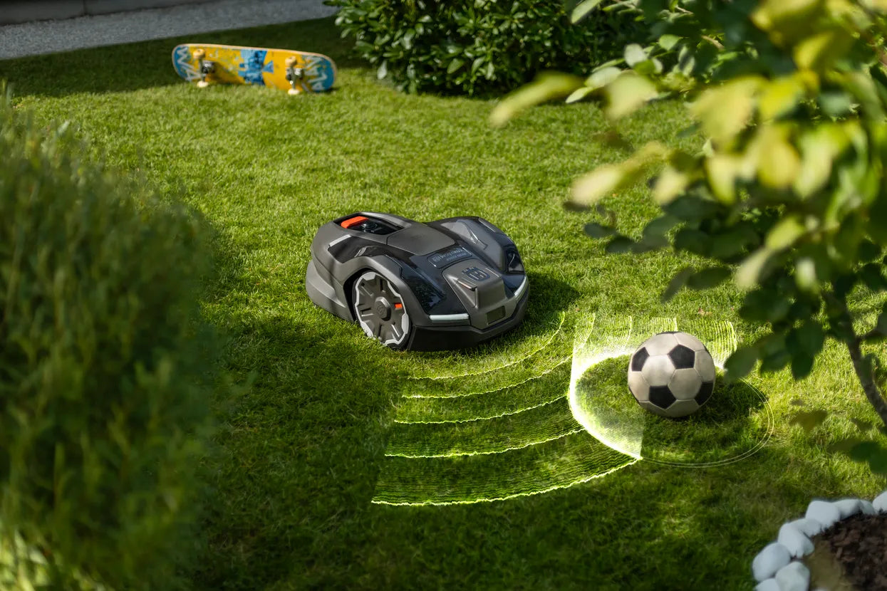 Why Is My Robotic Lawnmower Leaving Tracks?
