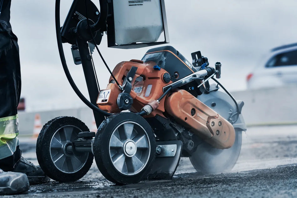 Husqvarna K 770 Petrol Power Cutter – 14” with Blade